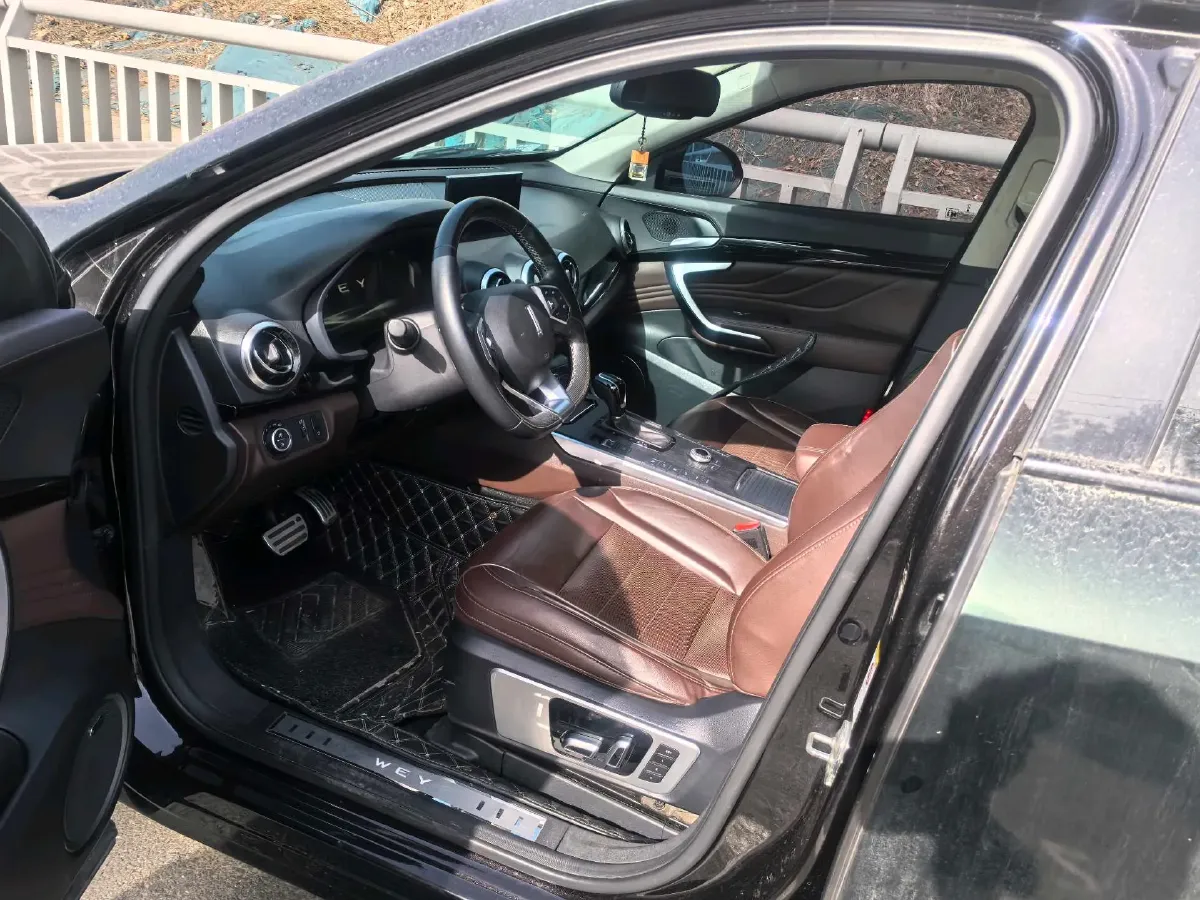 2017 WEY VV7 2.0T 234HP L4 7DCT,autocango,china used car exporter,china ev exporter,chinese used car exporter,chinese used ev exporter