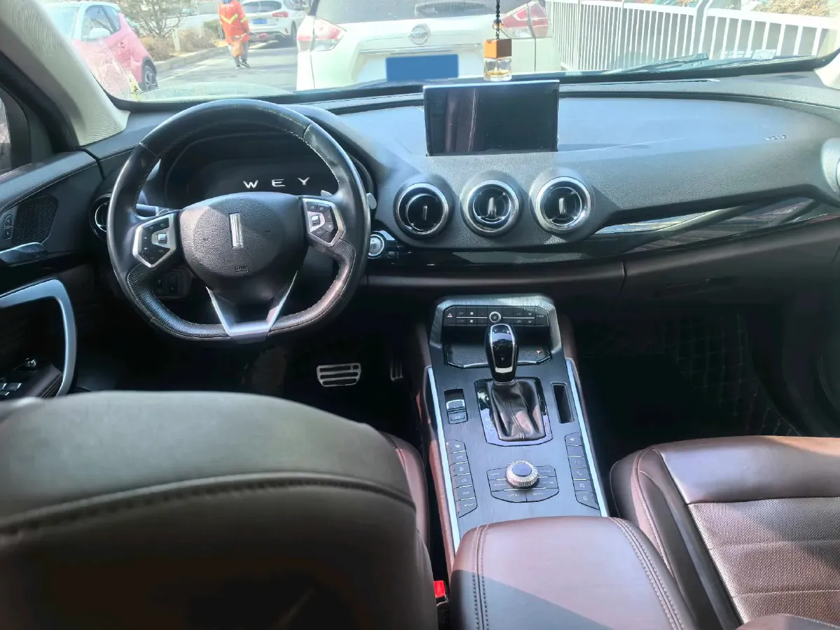 2017 WEY VV7 2.0T 234HP L4 7DCT,autocango,china used car exporter,china ev exporter,chinese used car exporter,chinese used ev exporter