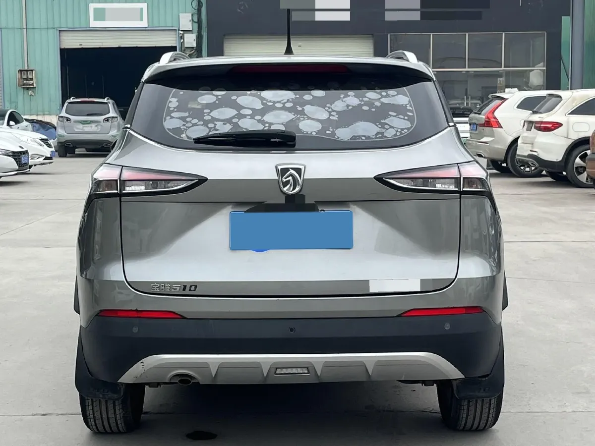 2019 BaoJun 730 1.5L 105HP L4 6MT,autocango,china used car exporter,china ev exporter,chinese used car exporter,chinese used ev exporter