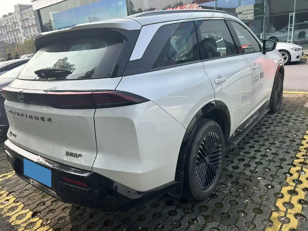 2024 Nissan Pathfinder 2.0T 252HP L4 9AT,autocango,china used car exporter,china ev exporter,chinese used car exporter,chinese used ev exporter