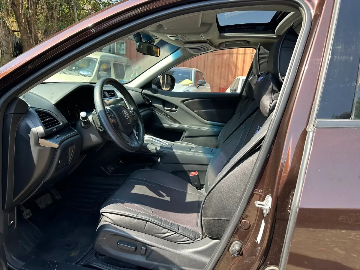 2016 Acura CDX 1.5T 182HP L4 8DCT,autocango,china used car exporter,china ev exporter,chinese used car exporter,chinese used ev exporter