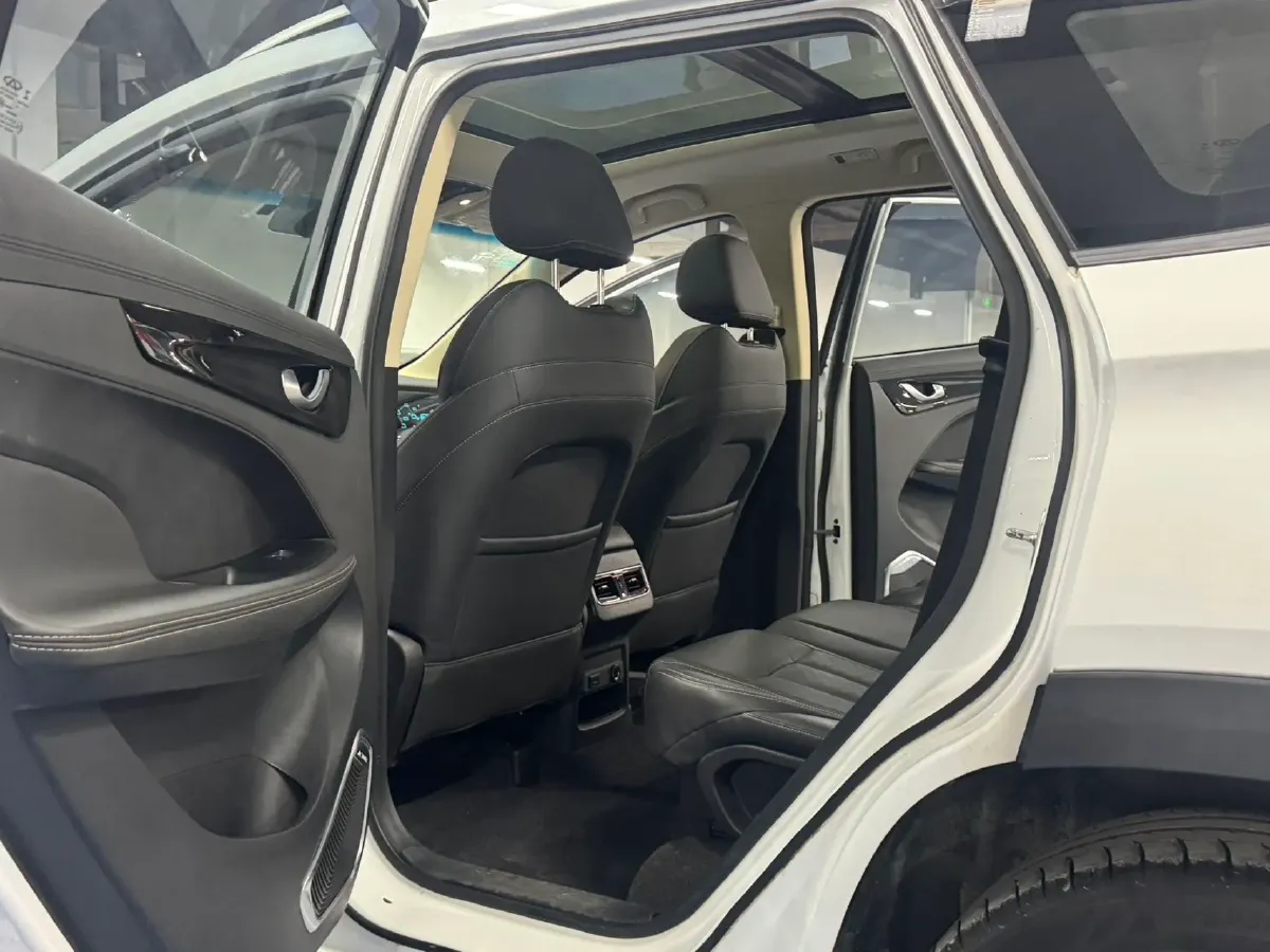 2019 Jetour X90 1.5T 147HP L4 8AT,autocango,china used car exporter,china ev exporter,chinese used car exporter,chinese used ev exporter