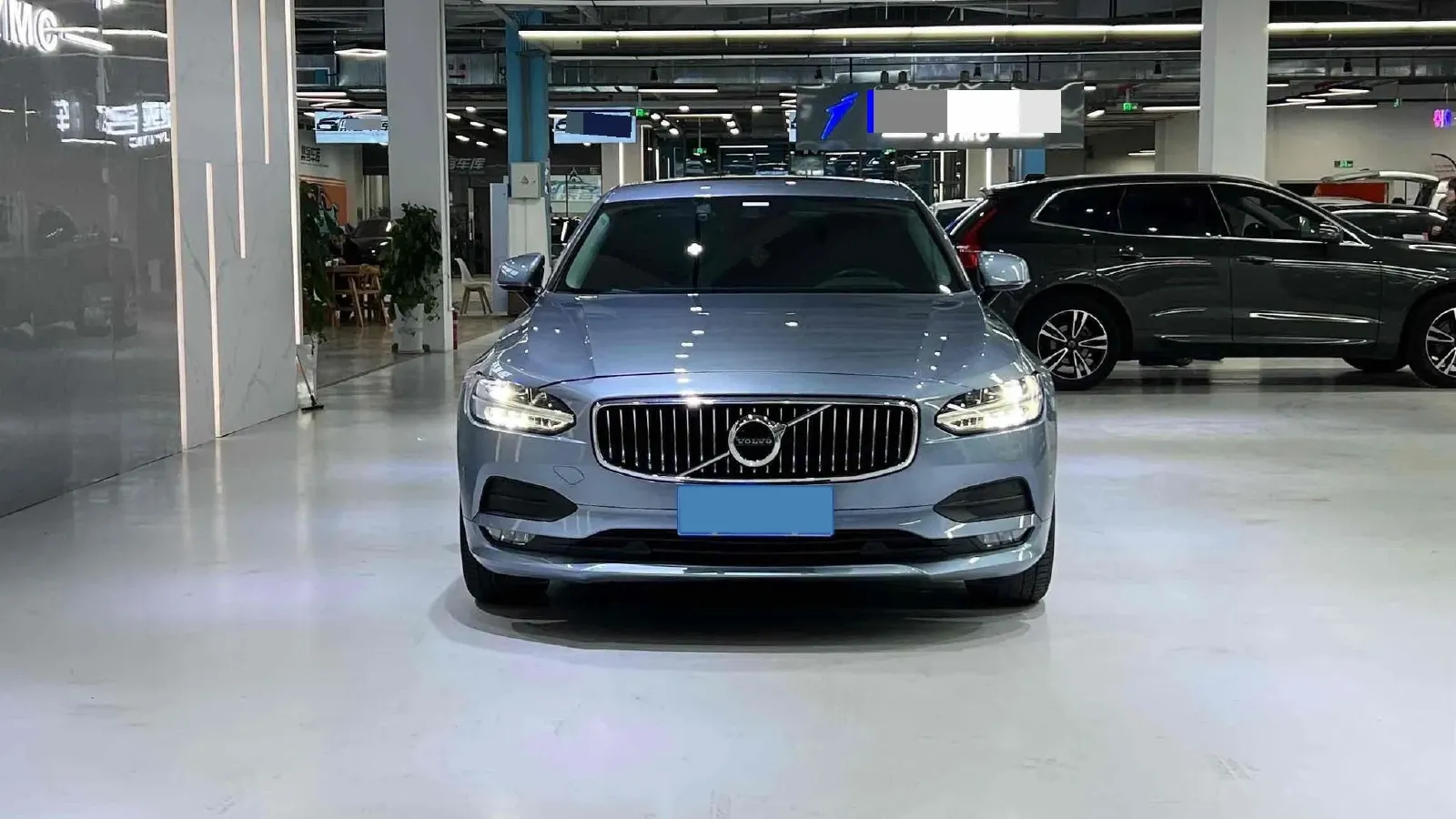2019 Volvo S90 2.0T 254HP L4 8AT,autocango,china used car exporter,china ev exporter,chinese used car exporter,chinese used ev exporter