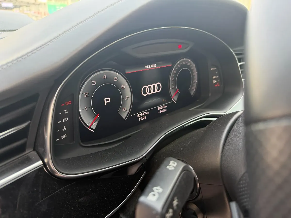 2021 Audi Q8 3.0T 340HP V6 8AT,autocango,china used car exporter,china ev exporter,chinese used car exporter,chinese used ev exporter