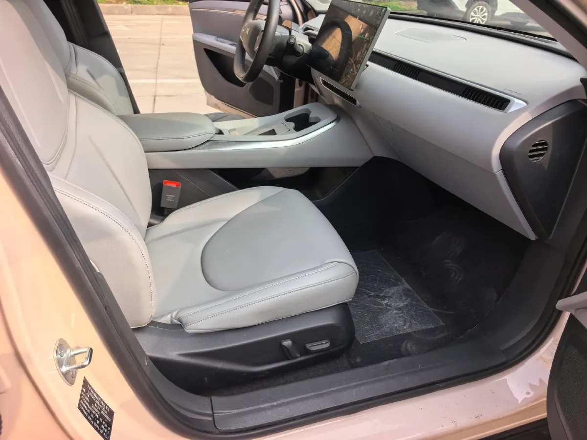 2024 Xpeng MONA M03 BEV 51.8KWH,autocango,china used car exporter,china ev exporter,chinese used car exporter,chinese used ev exporter