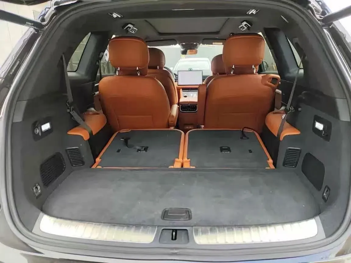 2024 AITO AITO M7 1.5T 152HP L4 REEV 42KWH,autocango,china used car exporter,china ev exporter,chinese used car exporter,chinese used ev exporter