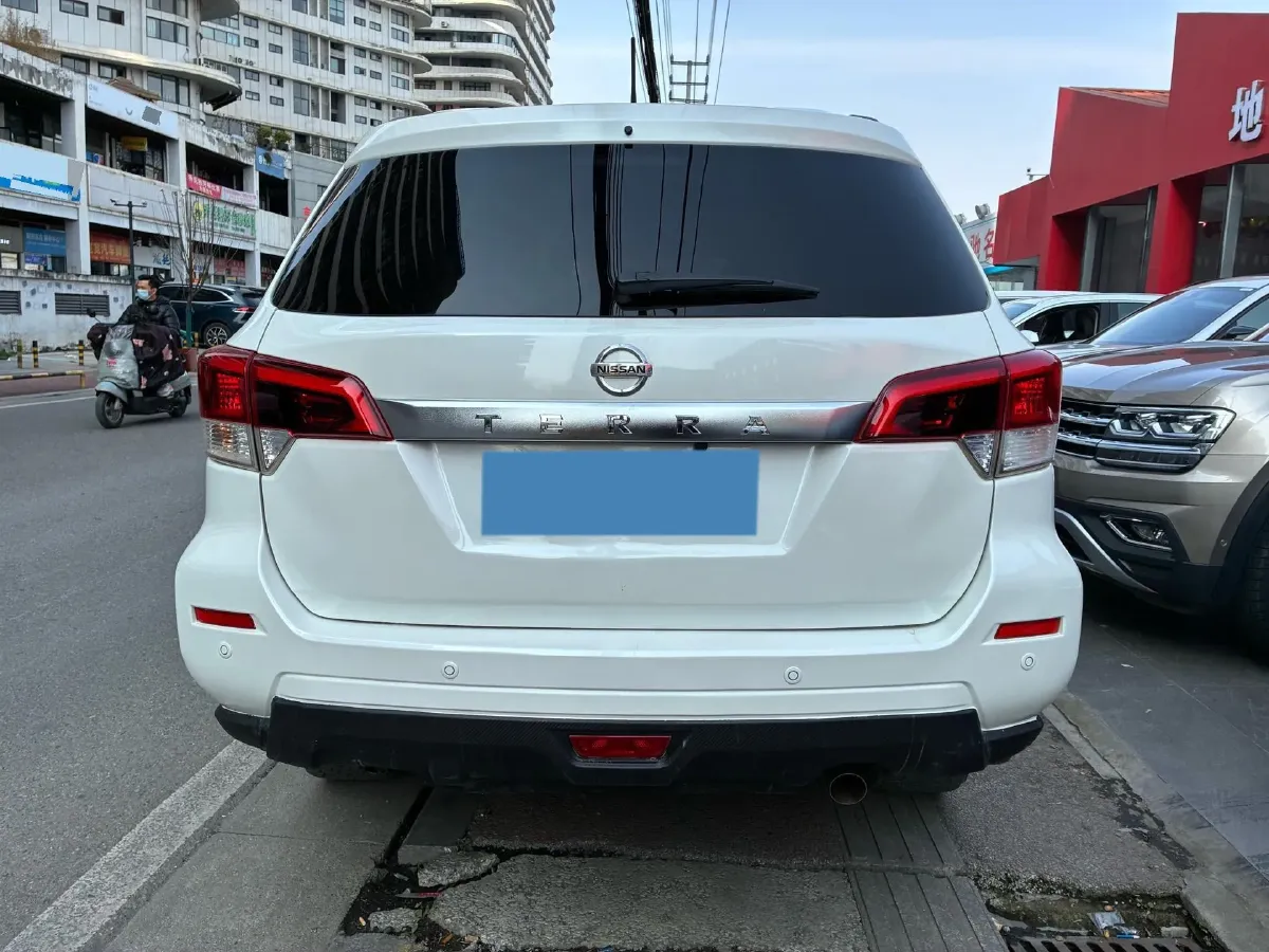 2020 Nissan Terra 2.5L 193HP L4 7AT,autocango,china used car exporter,china ev exporter,chinese used car exporter,chinese used ev exporter