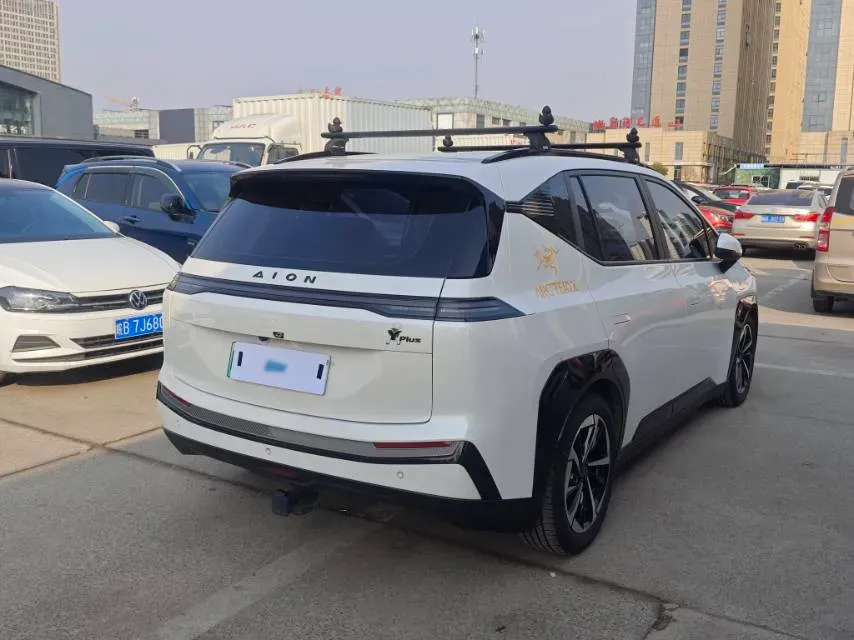 2024 Leapmotor C11 1.5L 95HP L4 REEV 43.74KWH,autocango,china used car exporter,china ev exporter,chinese used car exporter,chinese used ev exporter