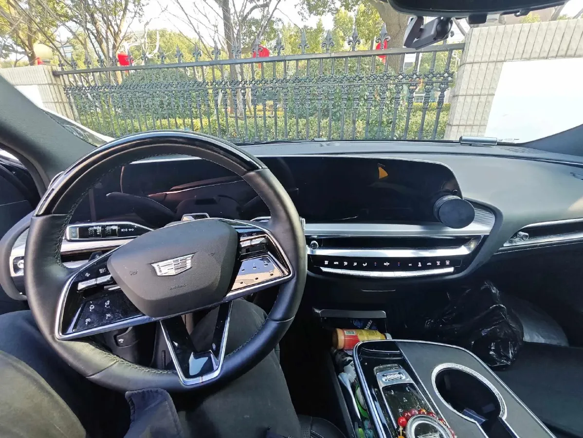 2022 Cadillac IQ Lyriq BEV 95.7KWH,autocango,china used car exporter,china ev exporter,chinese used car exporter,chinese used ev exporter