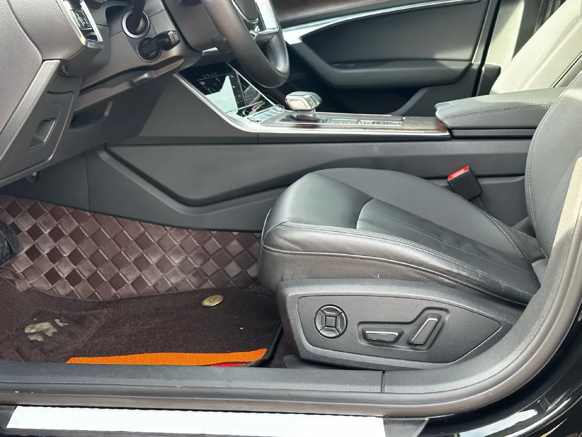 2021 Audi A6 3.0T 340HP V6 7DCT,autocango,china used car exporter,china ev exporter,chinese used car exporter,chinese used ev exporter