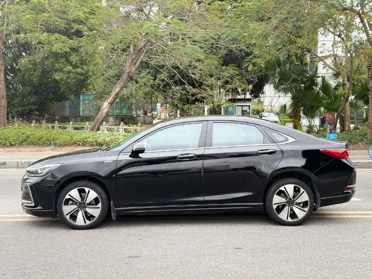 2019 BeiJing Auto EU7 BEV 60.225KWH,autocango,china used car exporter,china ev exporter,chinese used car exporter,chinese used ev exporter