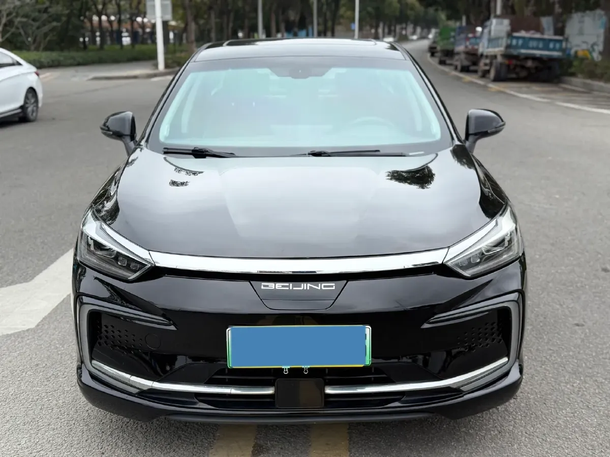 2019 BeiJing Auto EU7 BEV 60.225KWH,autocango,china used car exporter,china ev exporter,chinese used car exporter,chinese used ev exporter