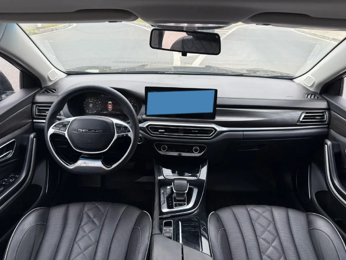 2019 BeiJing Auto EU7 BEV 60.225KWH,autocango,china used car exporter,china ev exporter,chinese used car exporter,chinese used ev exporter