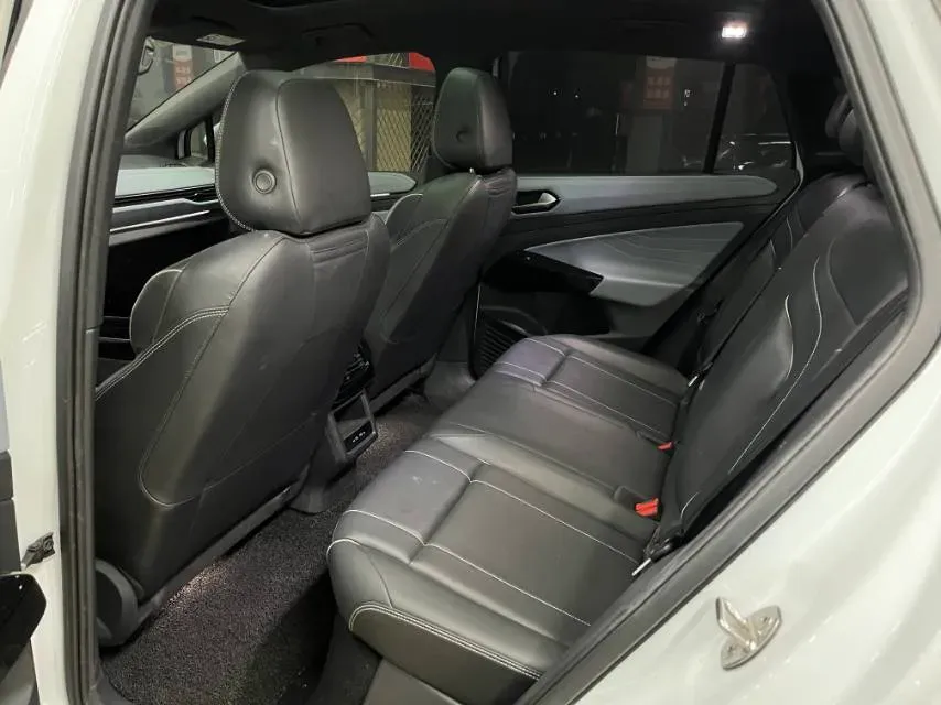 2023 Volkswagen ID.4 X BEV 52.8KWH,autocango,china used car exporter,china ev exporter,chinese used car exporter,chinese used ev exporter