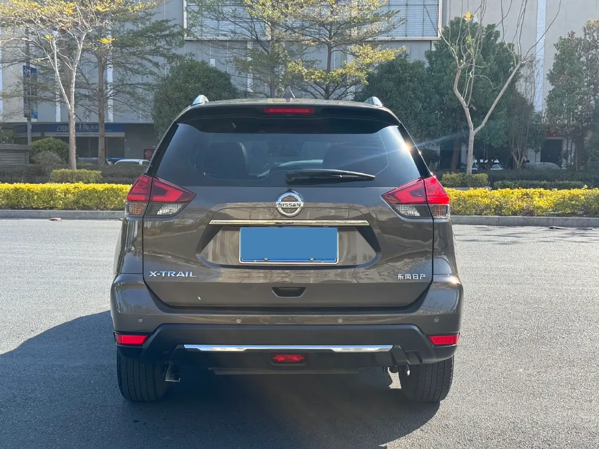 2021 Nissan X-Trail 2.0L 151HP L4 CVT,autocango,china used car exporter,china ev exporter,chinese used car exporter,chinese used ev exporter