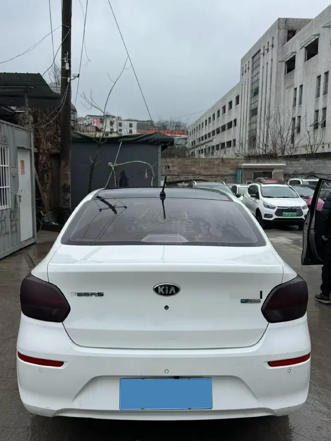 2017 Kia Pegas 1.4L 95HP L4 5MT,autocango,china used car exporter,china ev exporter,chinese used car exporter,chinese used ev exporter