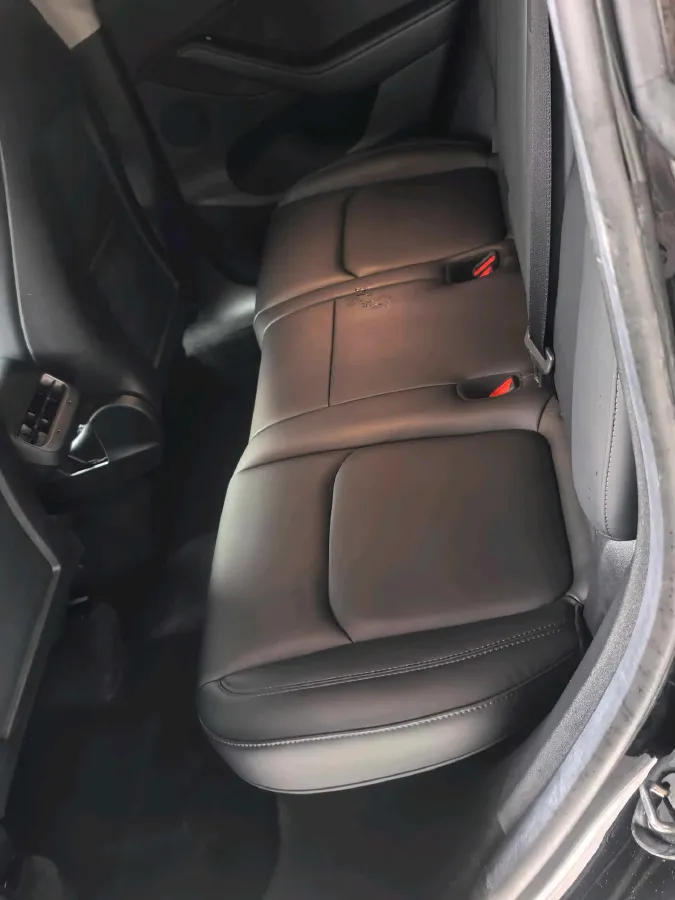 2022 Tesla Model Y BEV 60KWH,autocango,china used car exporter,china ev exporter,chinese used car exporter,chinese used ev exporter