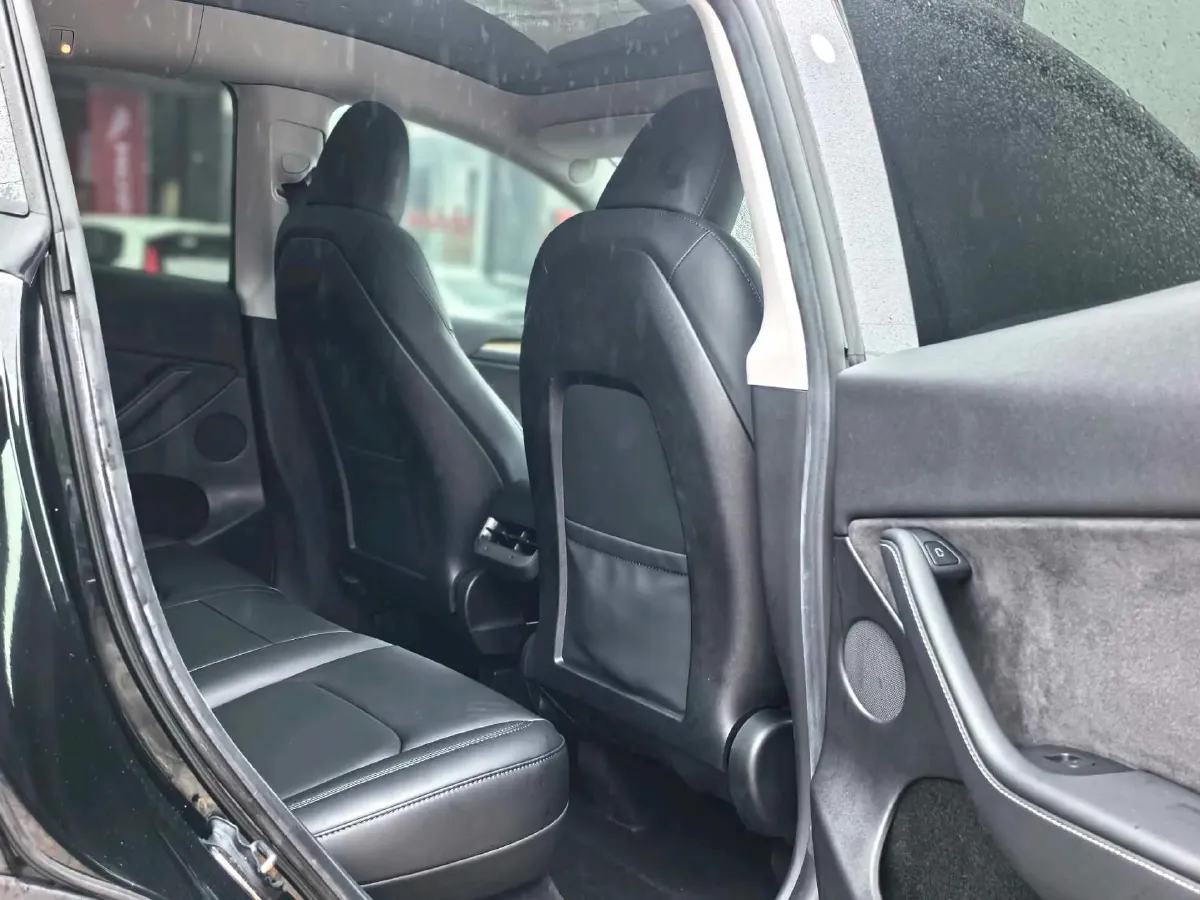 2022 Tesla Model Y BEV 60KWH,autocango,china used car exporter,china ev exporter,chinese used car exporter,chinese used ev exporter