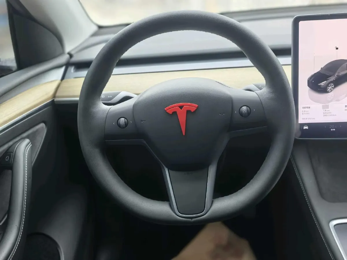 2022 Tesla Model Y BEV 60KWH,autocango,china used car exporter,china ev exporter,chinese used car exporter,chinese used ev exporter