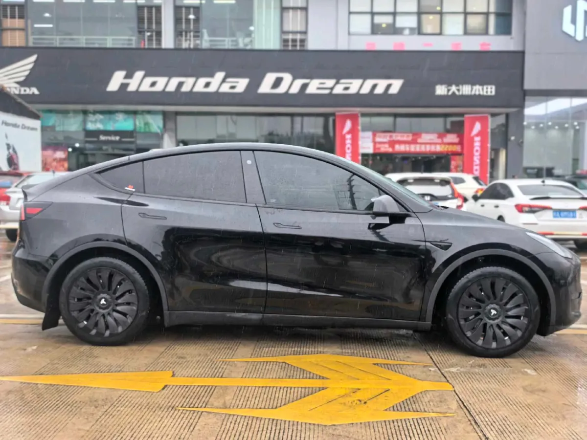 2022 Tesla Model Y BEV 60KWH,autocango,china used car exporter,china ev exporter,chinese used car exporter,chinese used ev exporter