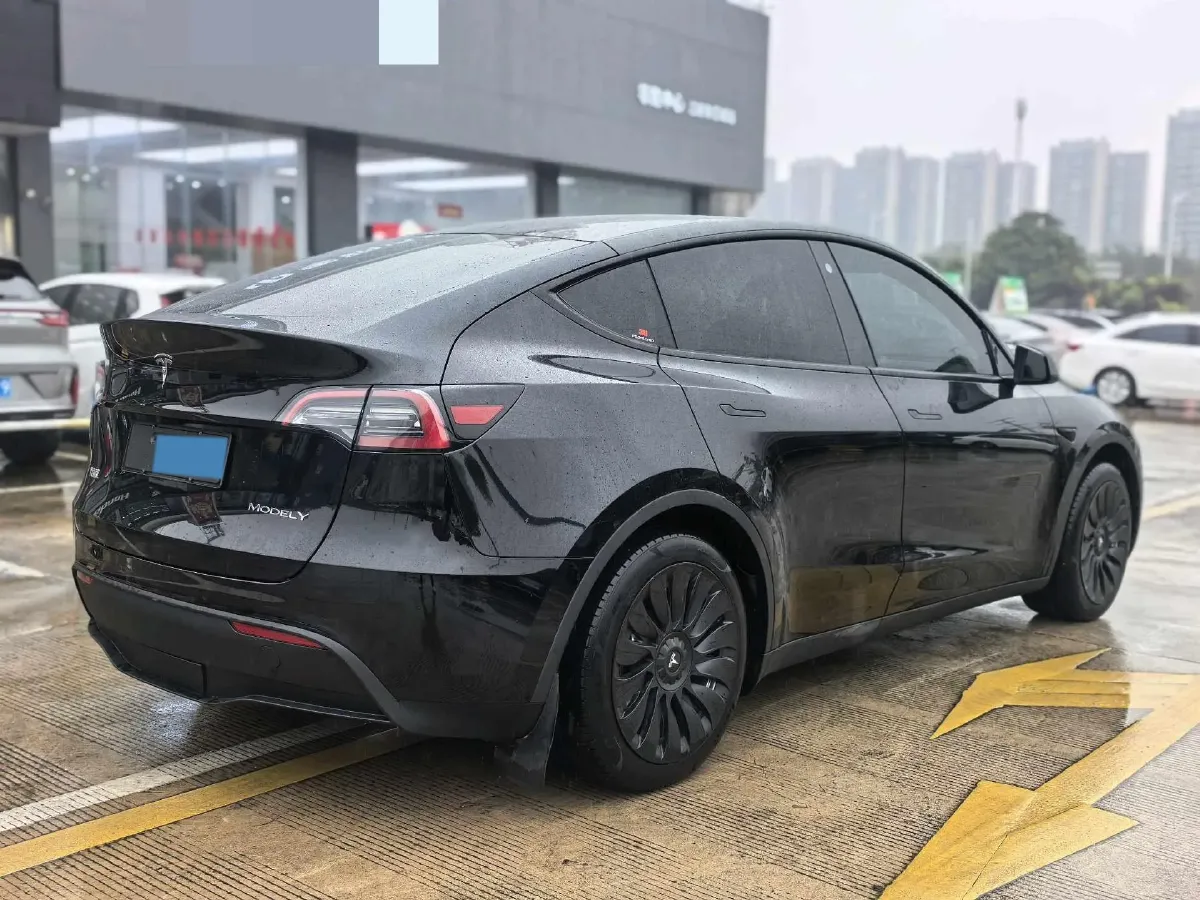 2022 Tesla Model Y BEV 60KWH,autocango,china used car exporter,china ev exporter,chinese used car exporter,chinese used ev exporter