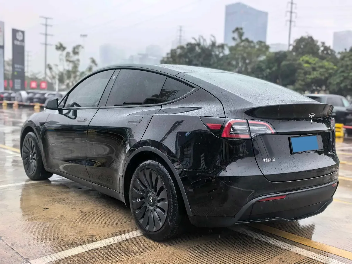 2022 Tesla Model Y BEV 60KWH,autocango,china used car exporter,china ev exporter,chinese used car exporter,chinese used ev exporter