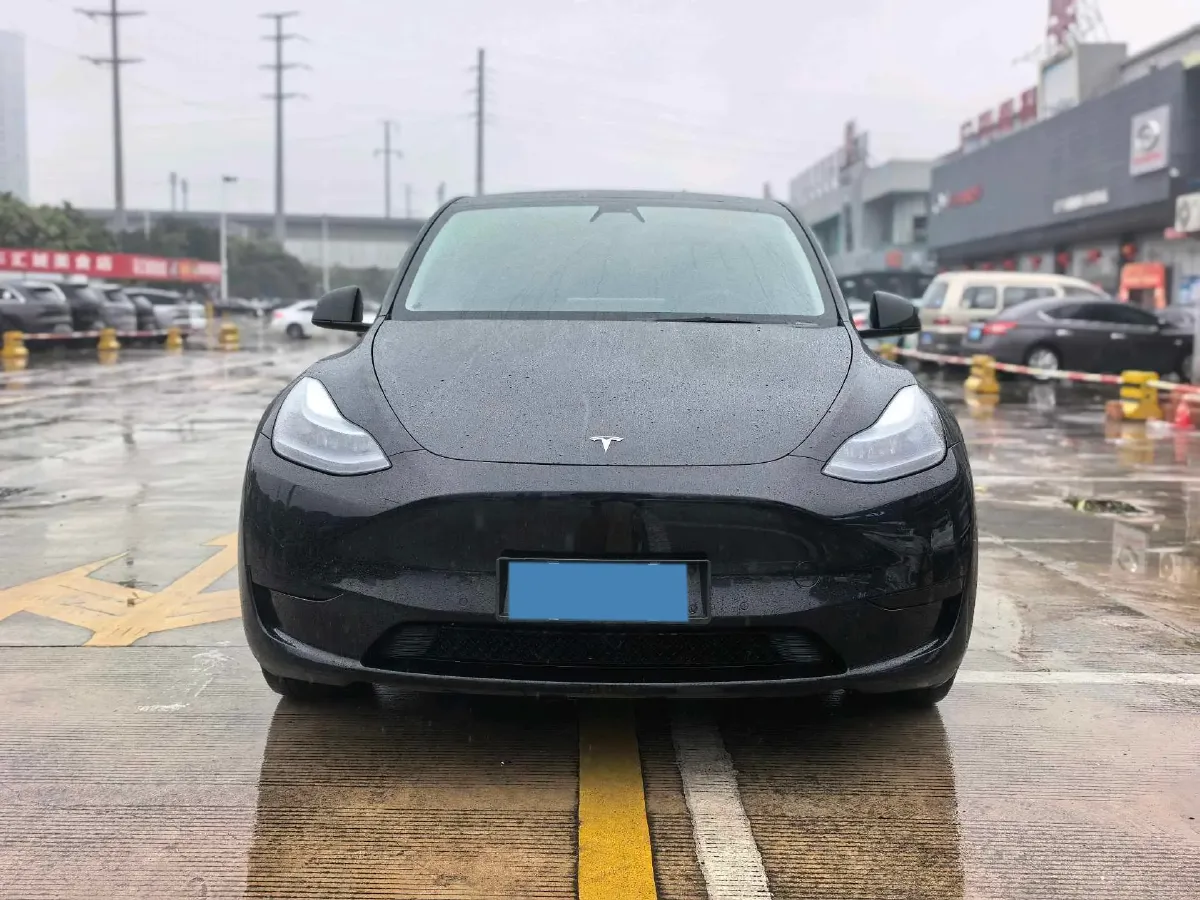 2022 Tesla Model Y BEV 60KWH,autocango,china used car exporter,china ev exporter,chinese used car exporter,chinese used ev exporter
