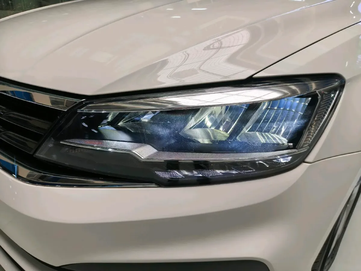 2019 Volkswagen Lamando 1.4T 131HP L4 7DCT,autocango,china used car exporter,china ev exporter,chinese used car exporter,chinese used ev exporter