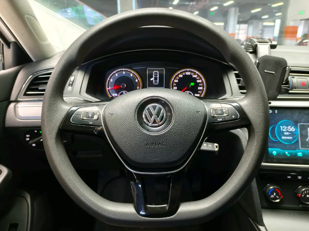 2019 Volkswagen Lamando 1.4T 131HP L4 7DCT,autocango,china used car exporter,china ev exporter,chinese used car exporter,chinese used ev exporter