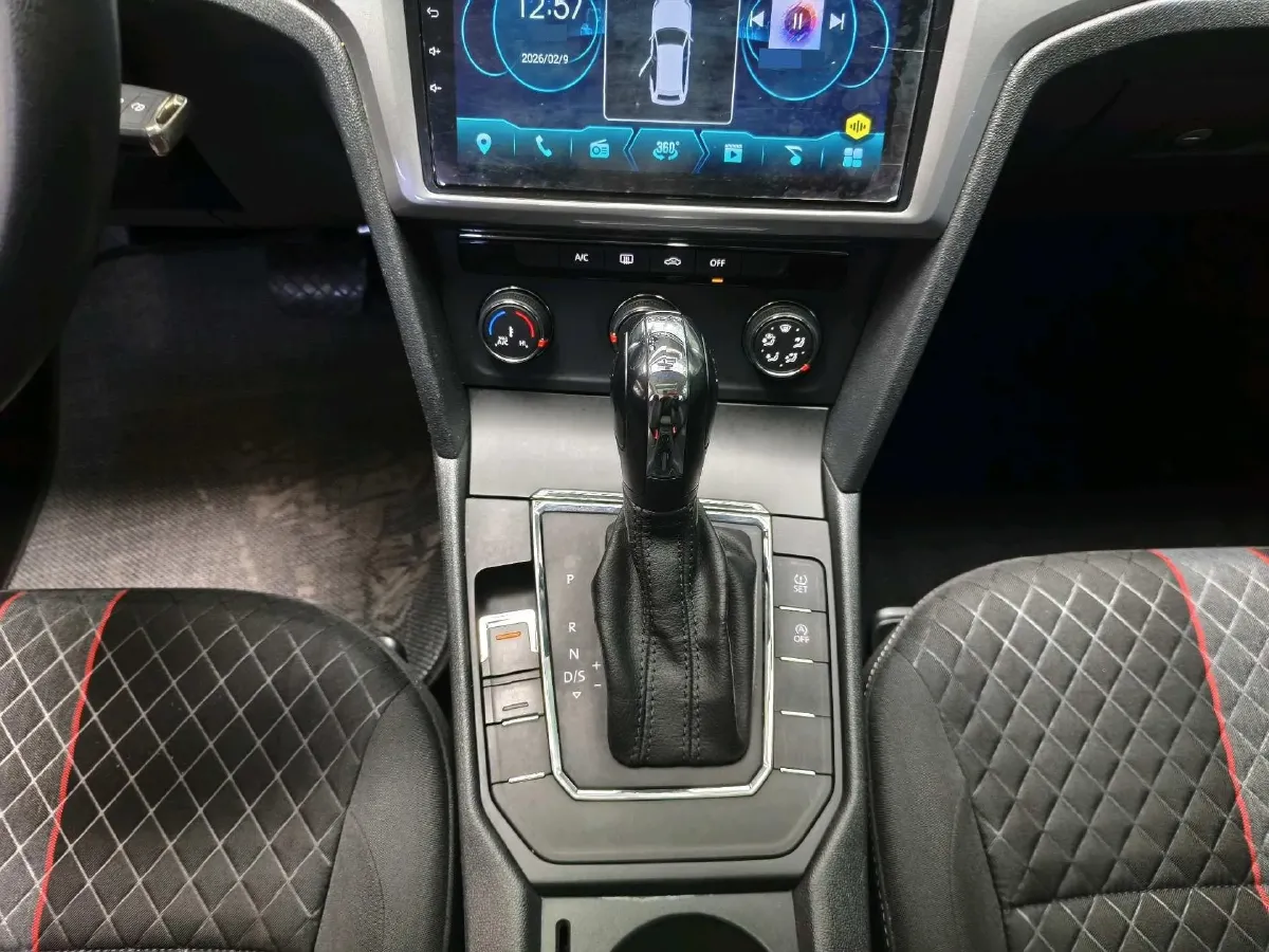 2019 Volkswagen Lamando 1.4T 131HP L4 7DCT,autocango,china used car exporter,china ev exporter,chinese used car exporter,chinese used ev exporter