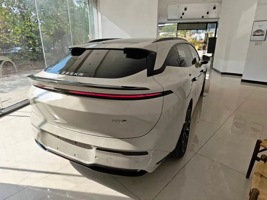 2025 Zeekr 007GT BEV 75KWH,autocango,china used car exporter,china ev exporter,chinese used car exporter,chinese used ev exporter