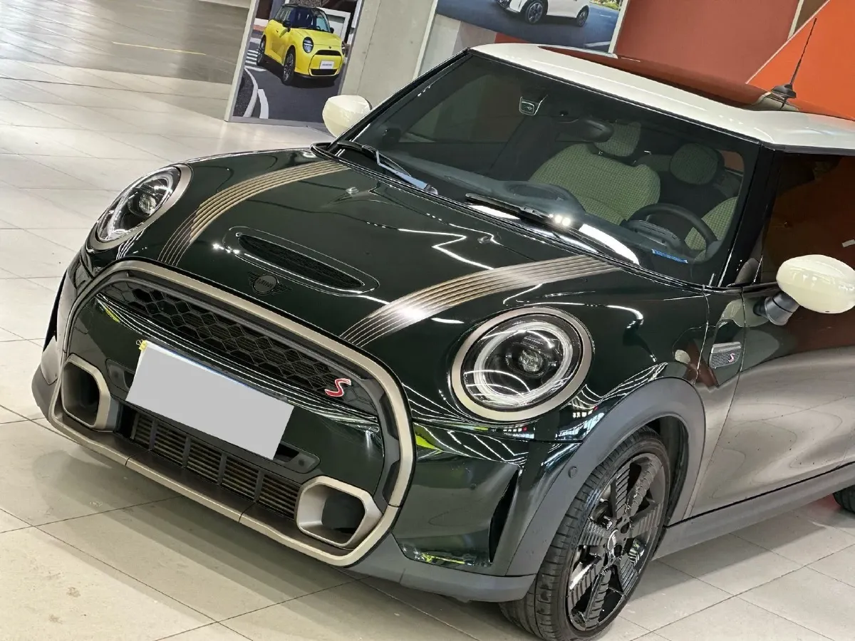 2023 MINI MINI 2.0T 178HP L4 7DCT,autocango,china used car exporter,china ev exporter,chinese used car exporter,chinese used ev exporter