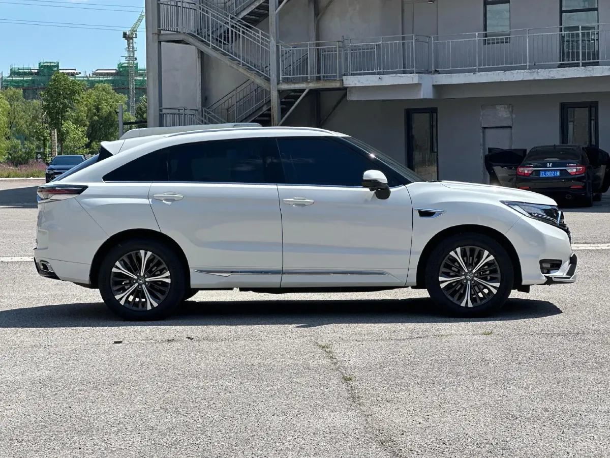 2023 Honda UR-V 2.0T 261HP L4 9AT,autocango,china used car exporter,china ev exporter,chinese used car exporter,chinese used ev exporter