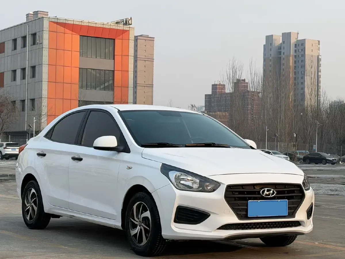 2020 Hyundai Reina 1.4L 95HP L4 5MT,autocango,china used car exporter,china ev exporter,chinese used car exporter,chinese used ev exporter