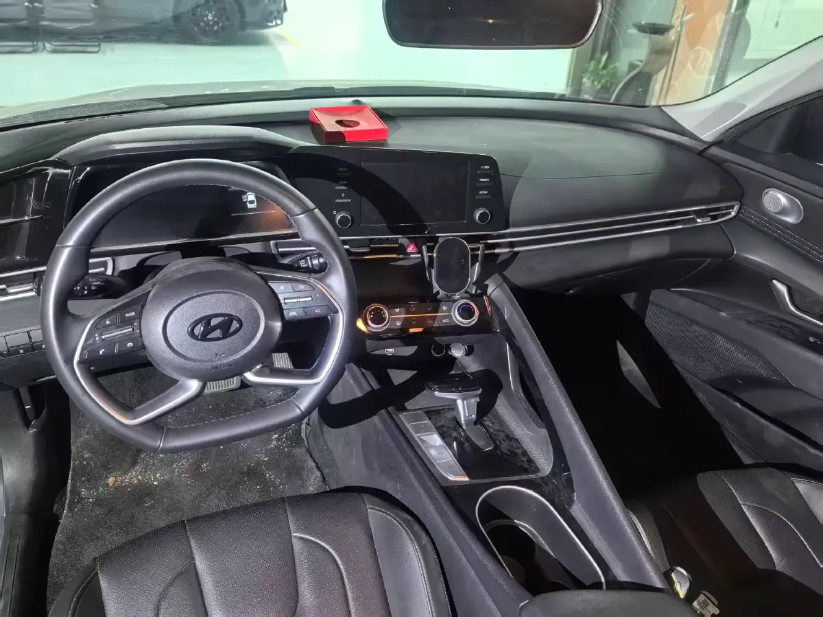 2022 Hyundai Elantra 1.5L 115HP L4 CVT,autocango,china used car exporter,china ev exporter,chinese used car exporter,chinese used ev exporter