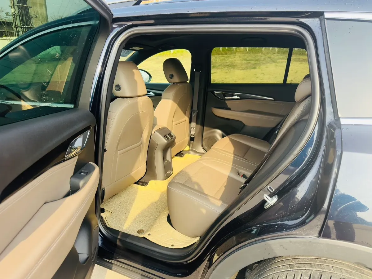 2021 Buick EnvisionPlus 2.0T 237HP L4 9AT,autocango,china used car exporter,china ev exporter,chinese used car exporter,chinese used ev exporter