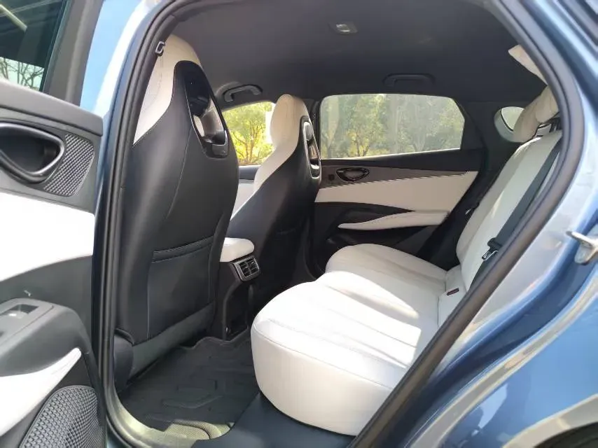 2024 BYD Seal06 1.5L 101HP L4 E-CVT PHEV 10.08KWH,autocango,china used car exporter,china ev exporter,chinese used car exporter,chinese used ev exporter