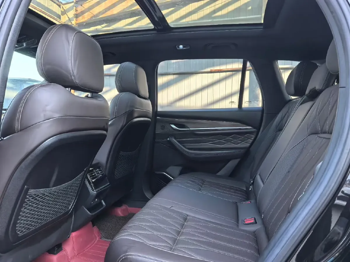 2025 Geely Monjaro 2.0T 238HP L4 8AT,autocango,china used car exporter,china ev exporter,chinese used car exporter,chinese used ev exporter