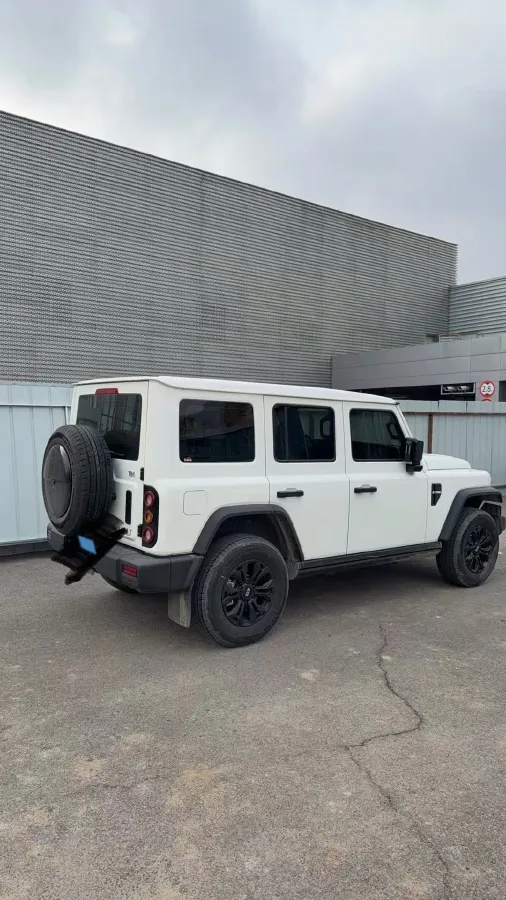 2024 212 212 T01 2.0T 252HP L4 8AT,autocango,china used car exporter,china ev exporter,chinese used car exporter,chinese used ev exporter