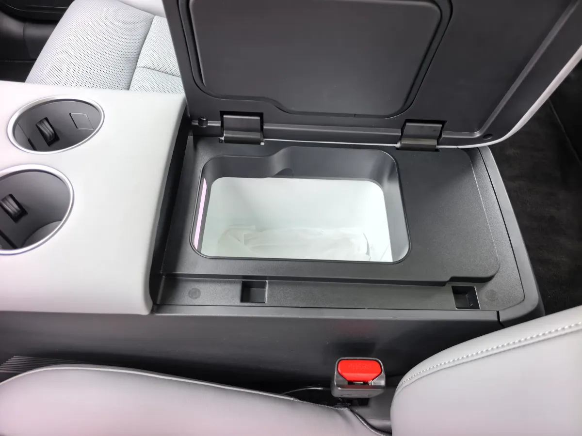 2025 Nissan N7 BEV 73KWH,autocango,china used car exporter,china ev exporter,chinese used car exporter,chinese used ev exporter