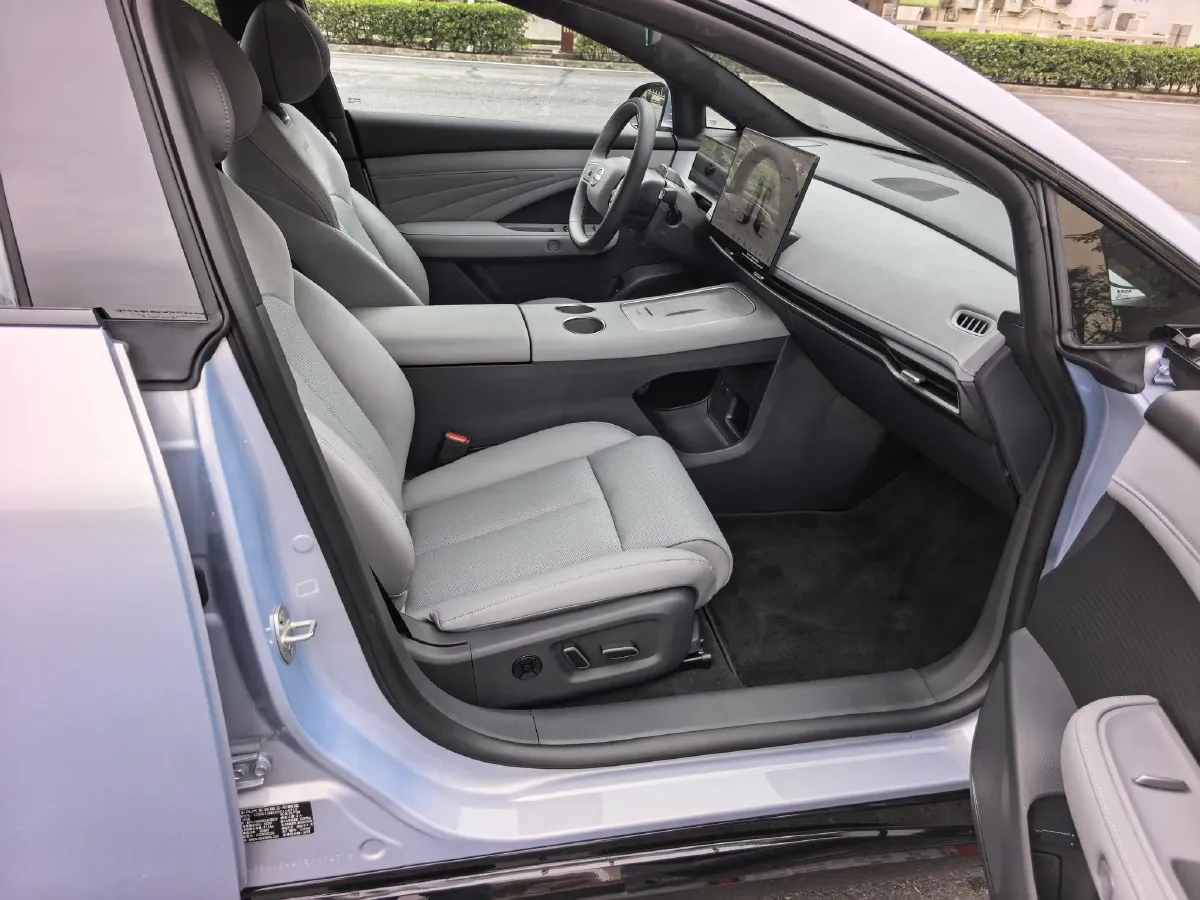 2025 Nissan N7 BEV 73KWH,autocango,china used car exporter,china ev exporter,chinese used car exporter,chinese used ev exporter