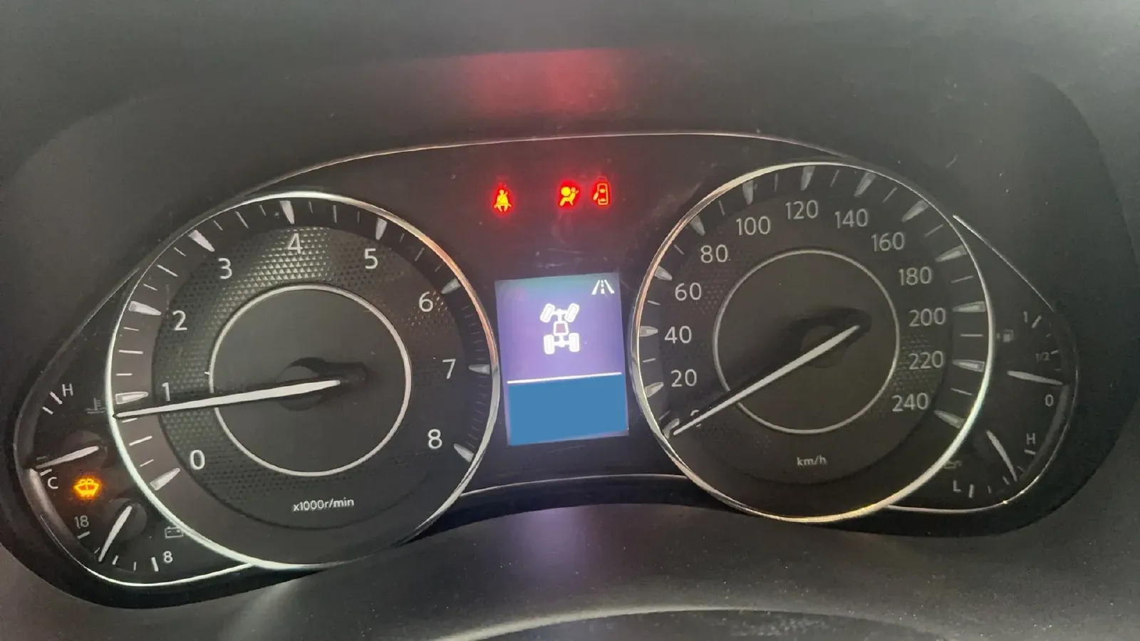 2020 Nissan Terra 2.5L 193HP L4 7AT,autocango,china used car exporter,china ev exporter,chinese used car exporter,chinese used ev exporter