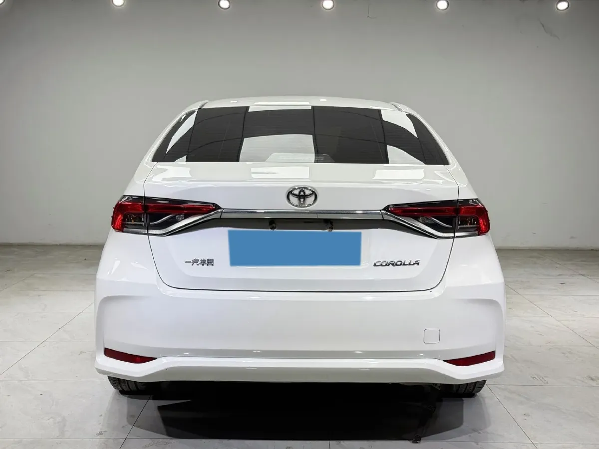 2021 Toyota Corolla 1.2T 116HP L4 CVT,autocango,china used car exporter,china ev exporter,chinese used car exporter,chinese used ev exporter