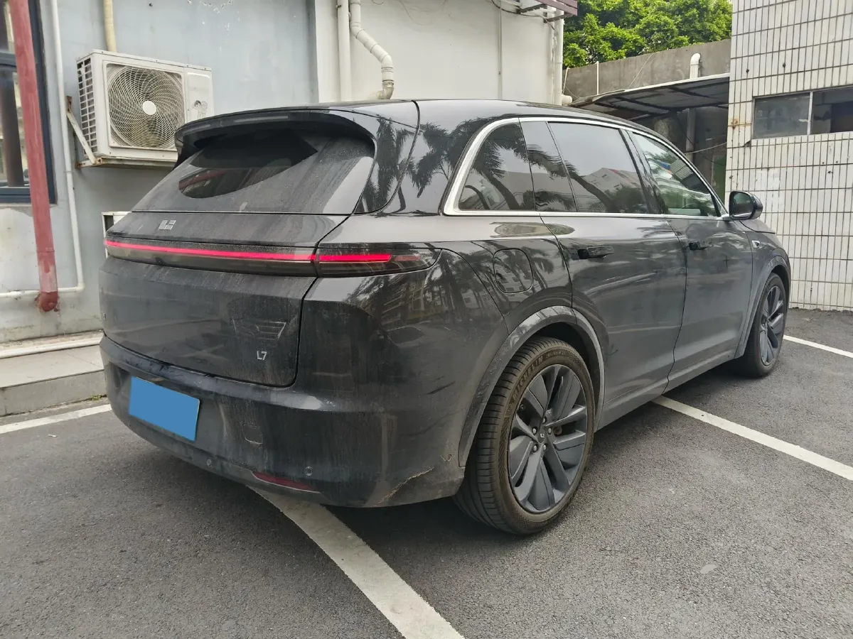 2023 Li L7 Range Extended 154HP REEV 40.9KWH,autocango,china used car exporter,china ev exporter,chinese used car exporter,chinese used ev exporter