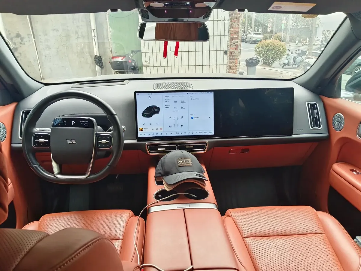 2023 Li L7 Range Extended 154HP REEV 40.9KWH,autocango,china used car exporter,china ev exporter,chinese used car exporter,chinese used ev exporter