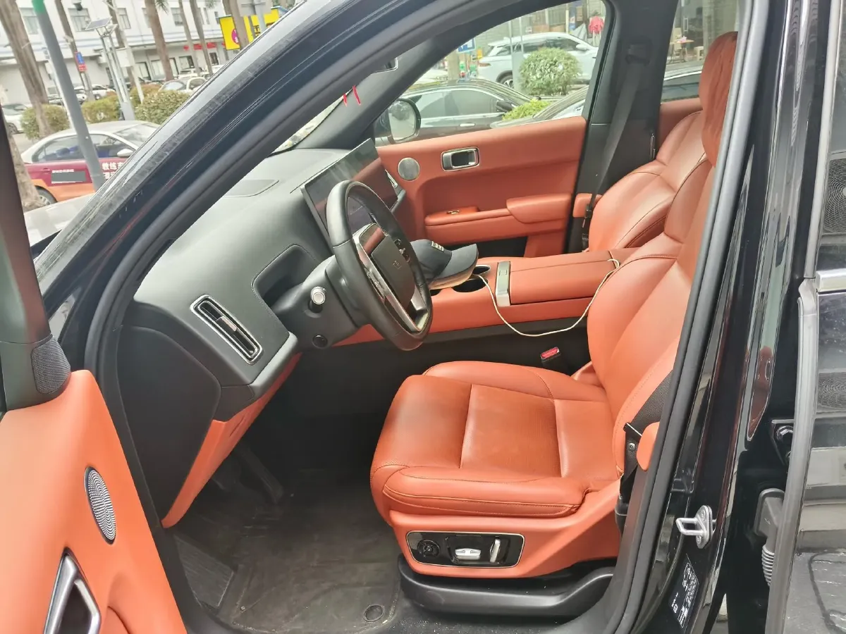 2023 Li L7 Range Extended 154HP REEV 40.9KWH,autocango,china used car exporter,china ev exporter,chinese used car exporter,chinese used ev exporter