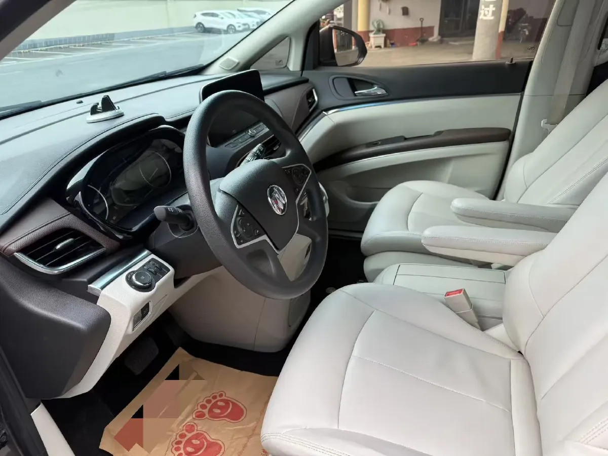 2023 Buick GL8 2.0T 237HP L4 9AT,autocango,china used car exporter,china ev exporter,chinese used car exporter,chinese used ev exporter