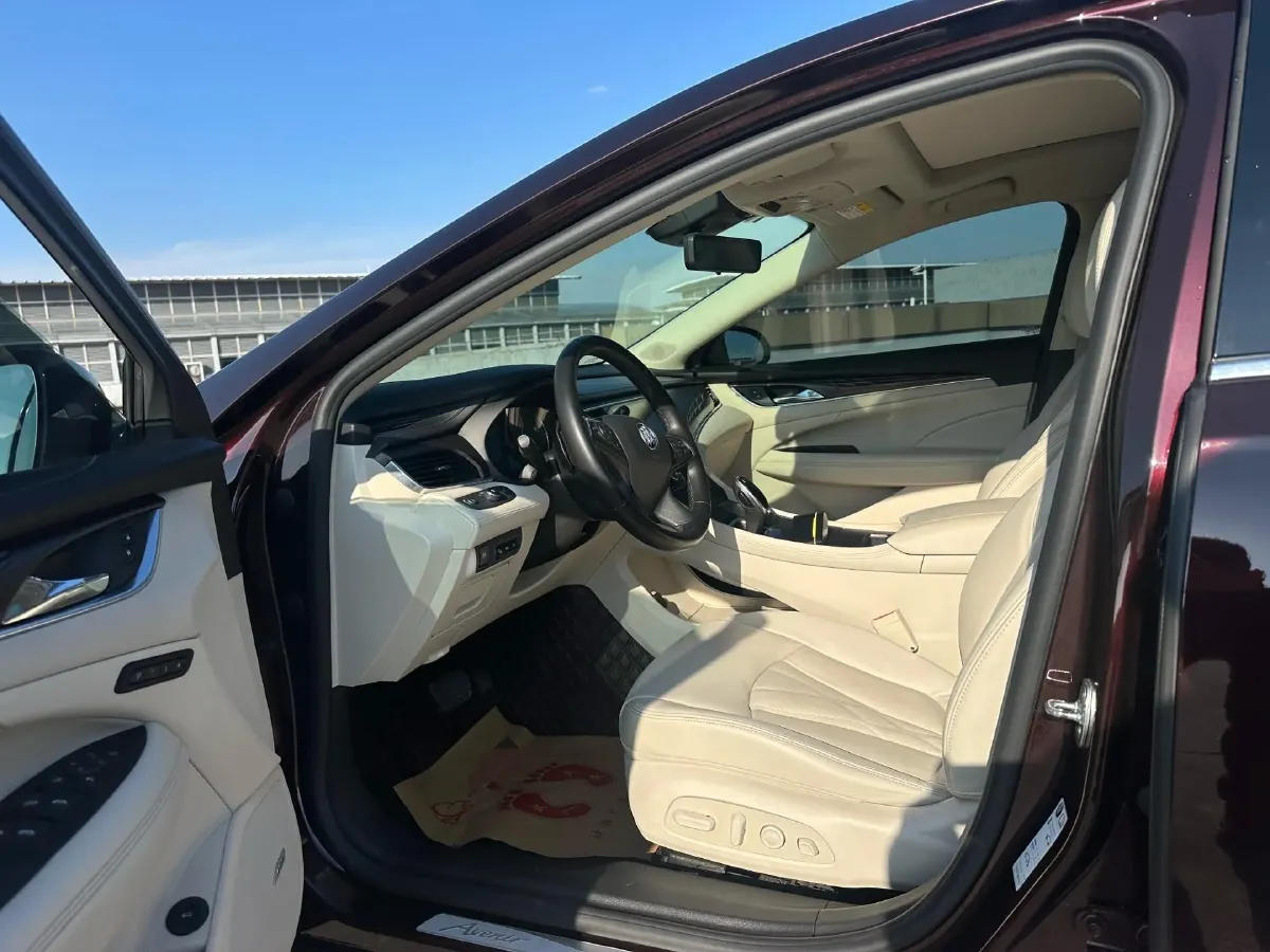 2021 Buick Larcosse 2.0T 237HP L4 9AT,autocango,china used car exporter,china ev exporter,chinese used car exporter,chinese used ev exporter