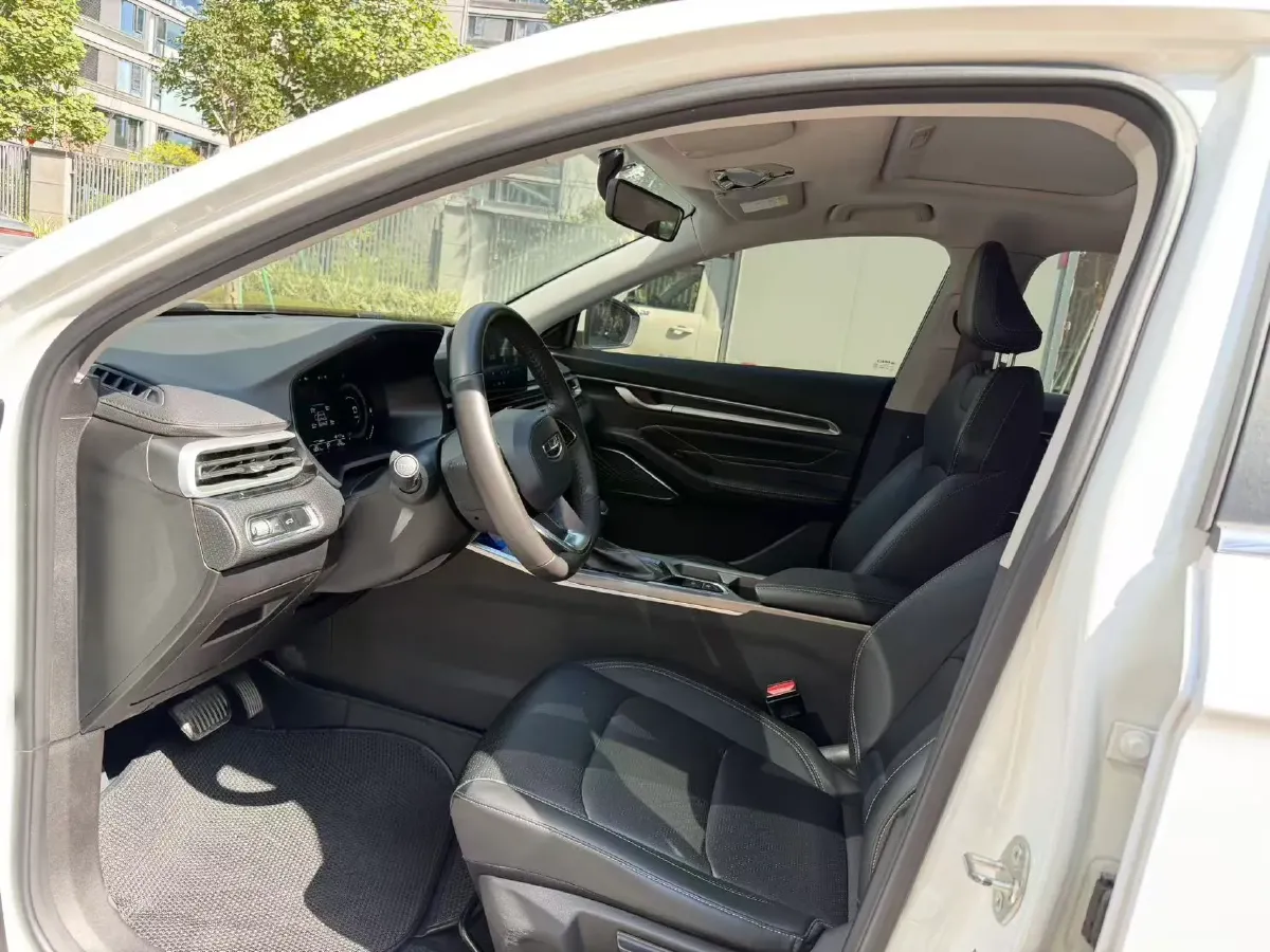 2022 Geely Emgrand 1.5L 114HP L4 CVT,autocango,china used car exporter,china ev exporter,chinese used car exporter,chinese used ev exporter