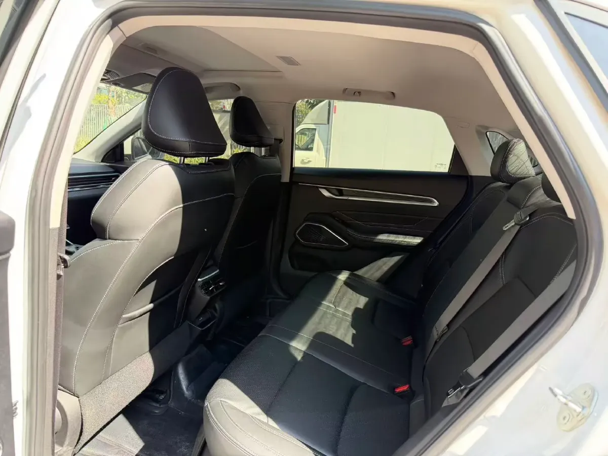 2022 Geely Emgrand 1.5L 114HP L4 CVT,autocango,china used car exporter,china ev exporter,chinese used car exporter,chinese used ev exporter